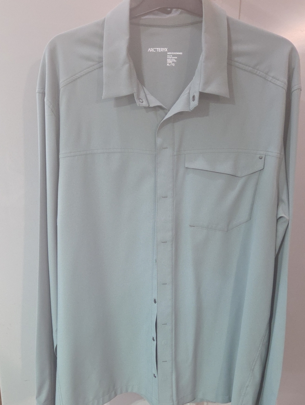 Arc'teryx Men’s Button-Down Shirt in Pale Sage